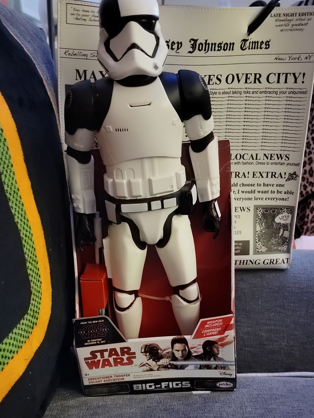 NWT Disney by Jakks Pacific Star Wars Executioner Stormtrooper Figure